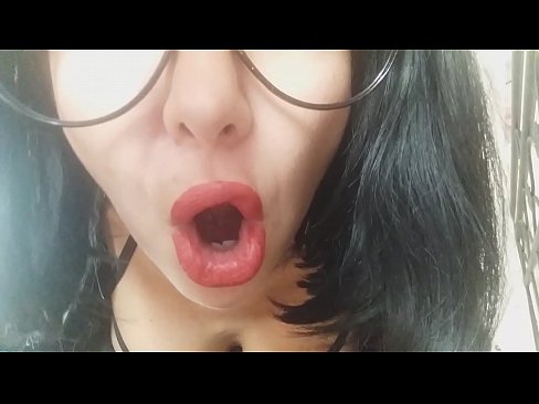 ❤️ Dragă, mama ta vitregă nu te lasă să te duci la școală azi... Am prea multă nevoie de tine... ️  at porn ro.hellporno-com.ru ❌